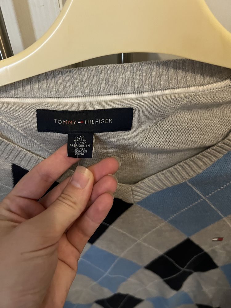 Pluover Tommy hilfiger măsura S