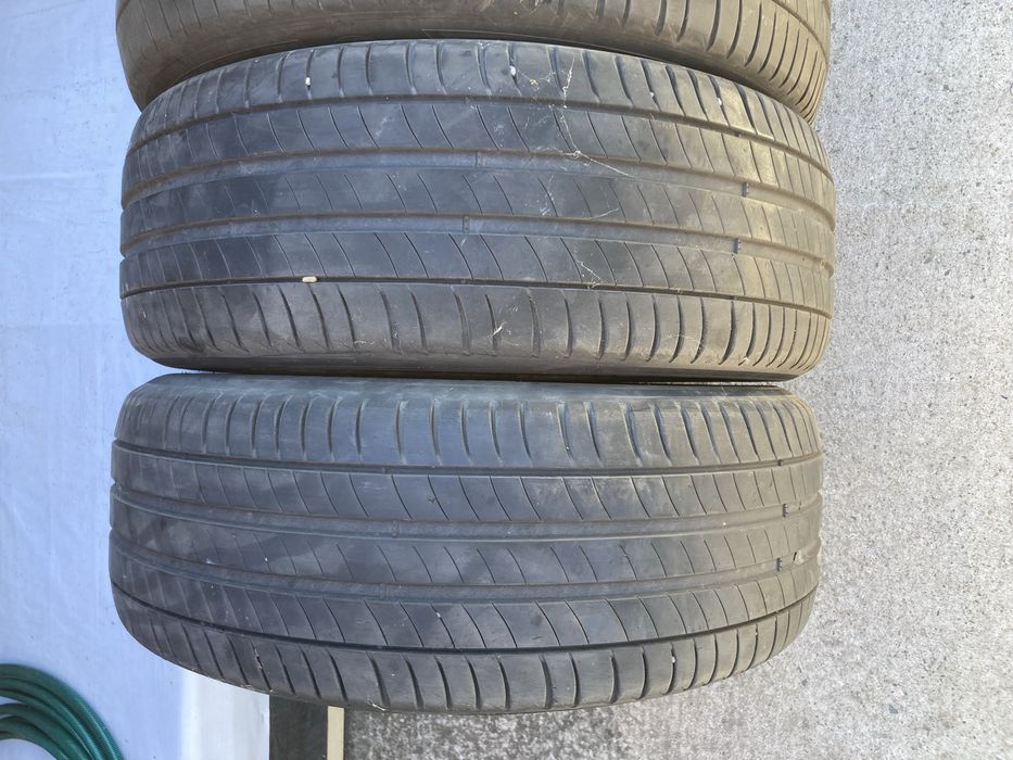 Лятни гуми 225-50-18