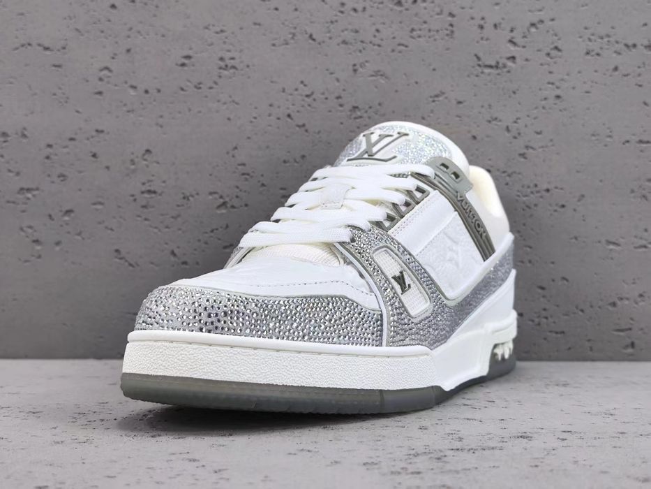 Louis Vuitton Trainer – White & Silver Rhinestone Edition