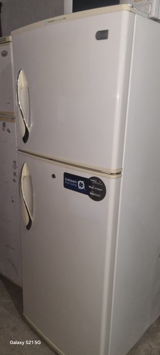 Срочно продам холодильник LG