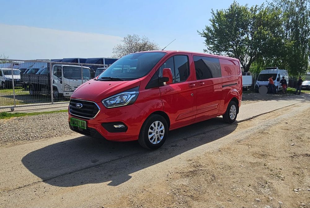 Ford Transit Custom 6 locuri / automata / 170CP / posibilitate leasing / tva deductibil