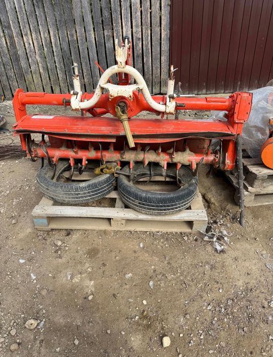 Vând tractor Kubota