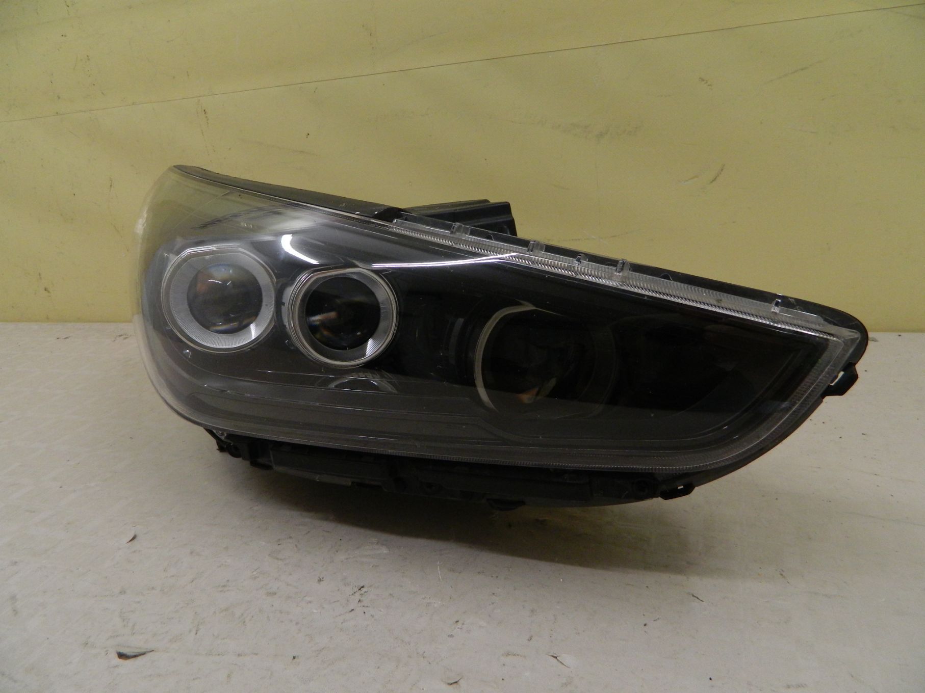 Far dreapta Hyundai I30 Full LED, 2017, 2018, 2019,  2020, cod origine G4921-21060.