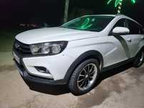 Lada vesta kross