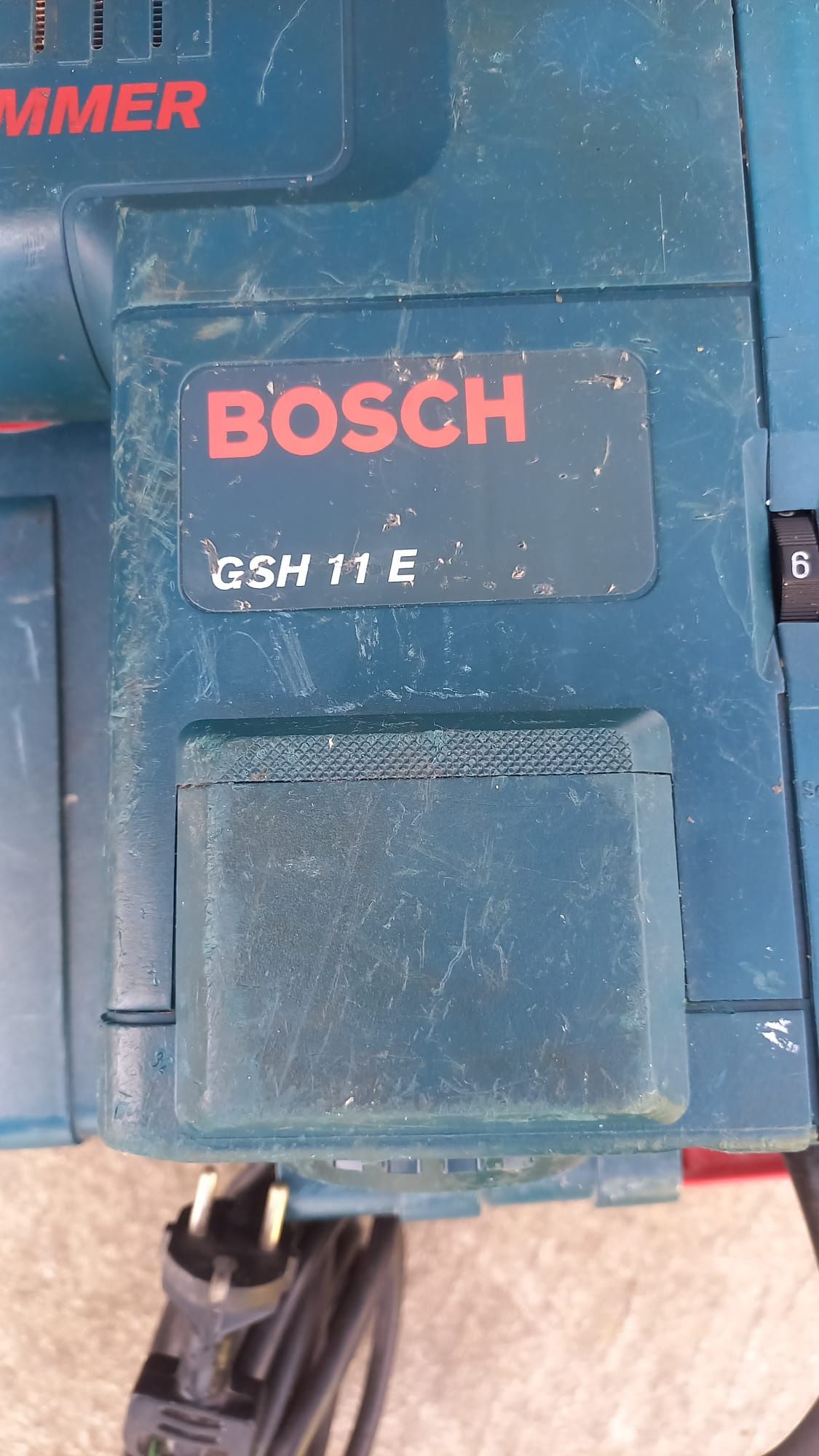 Demolator Bosch GSH 11 E 1500W
