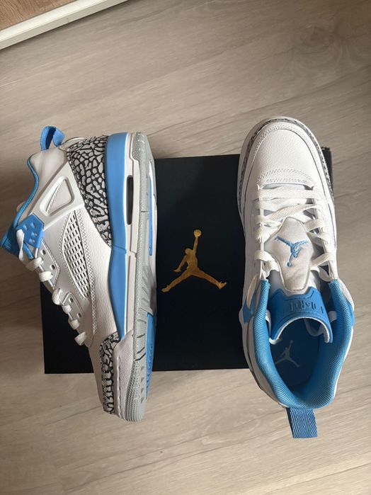 JORDAN SPIZIKE LOW (GS) White/University Blue Shoes Обувки