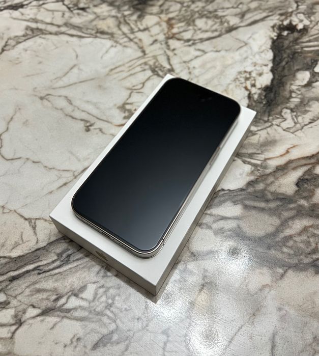 iPhone 14Pro Gold 256GB