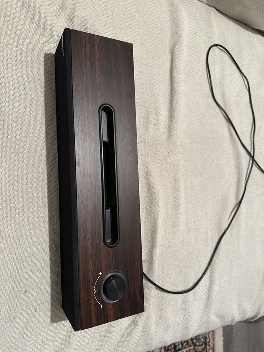 Колонка с часами Philips spa3809 с bluetooth