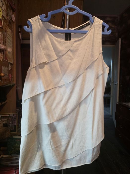 Продам блузку  Zara на 46 р-р