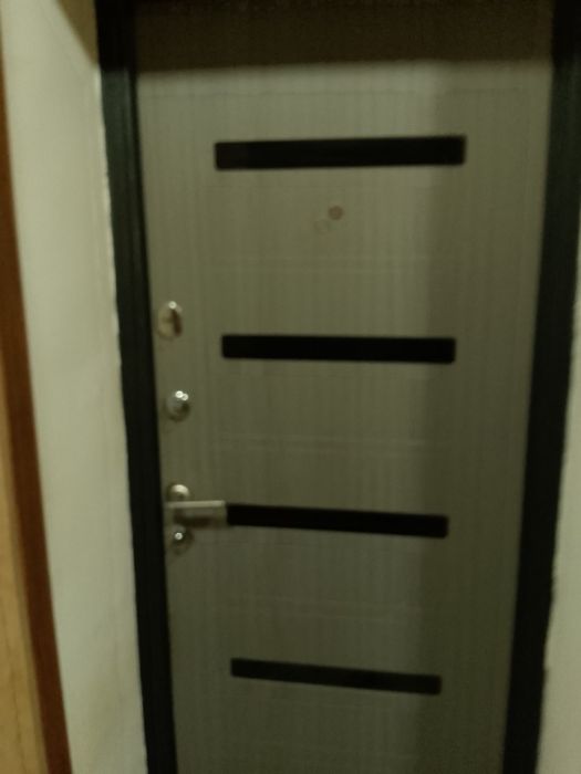 Продаётся 4комнатная квартира гульбахор