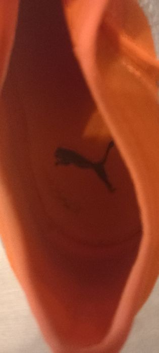 Футболни бутонки на пума