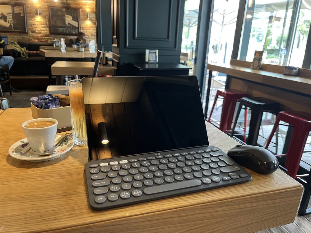 Таблет Lennovo Yoga tab 11