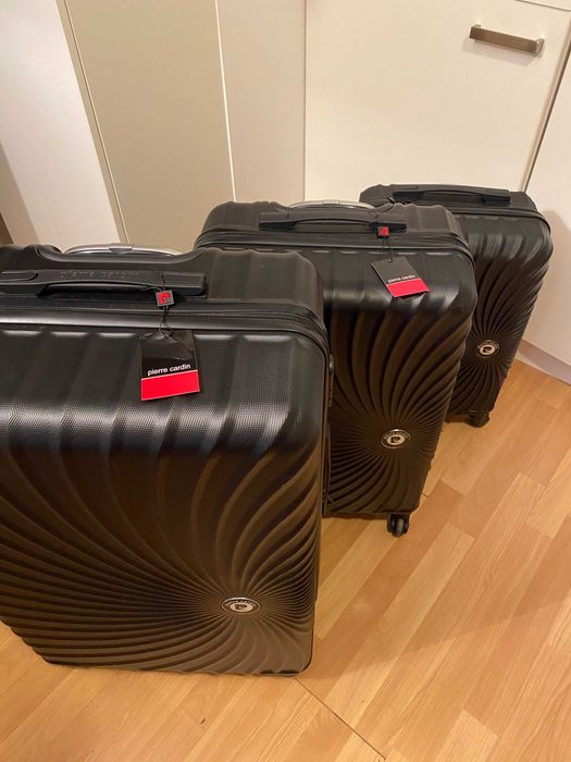 Куфар Pierre Cardin 3 бр.