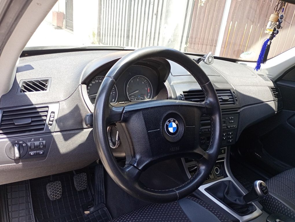 Vând BMW X3 E83 stare perfectă