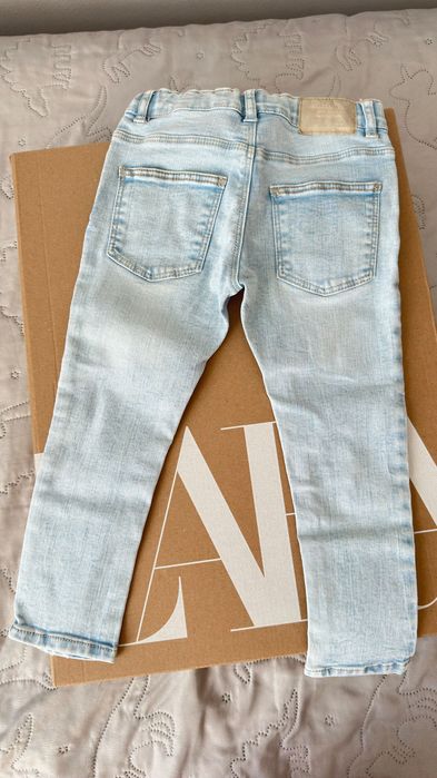 Детски дънки Zara