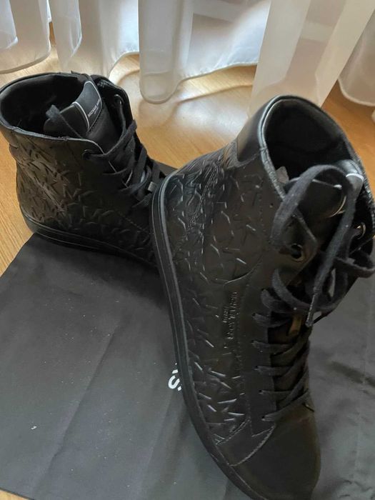 ЧИСТО НОВИ Обувки Michael Kors от естествена кожа