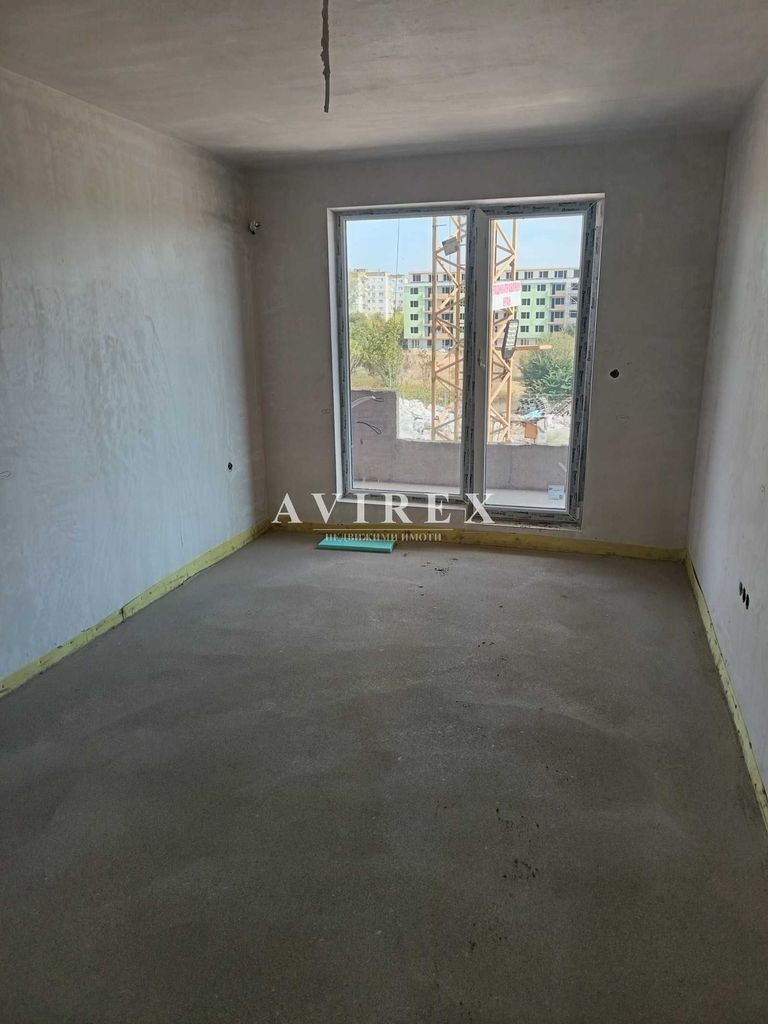 Продава се Двустаен апартамент в Пловдив, Остромила - 67 кв.м за 1475 €/кв.м - Снимка #10