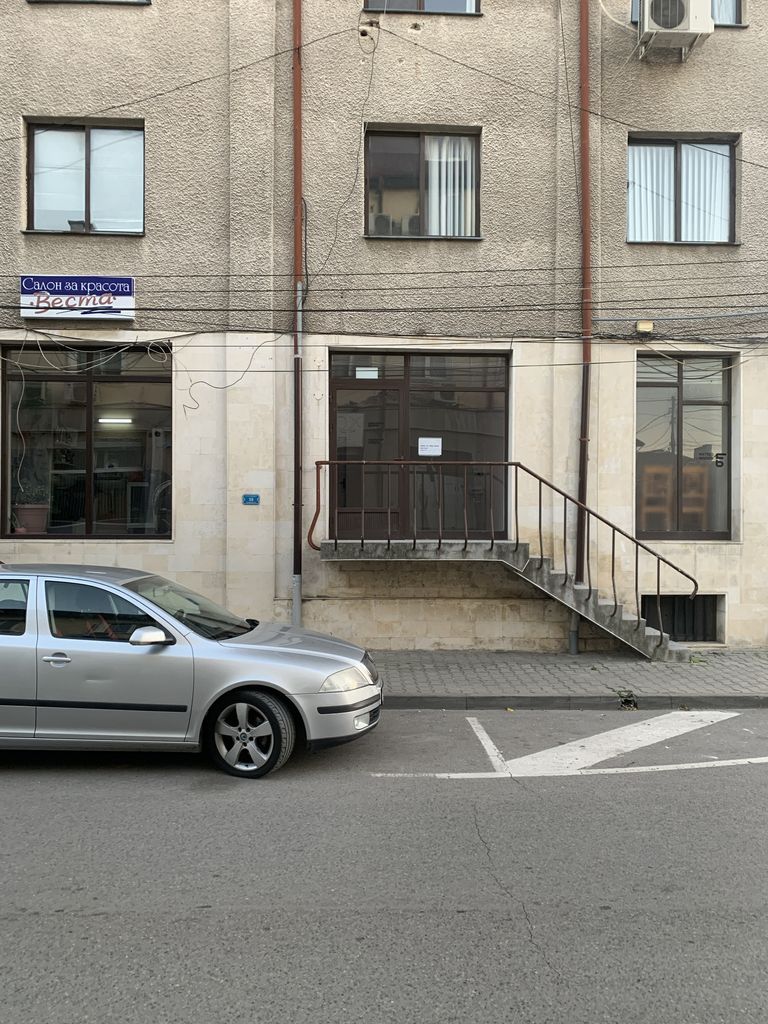 Дава се под наем Офис в Свиленград - 25 кв.м за 178.5 € - Снимка #7