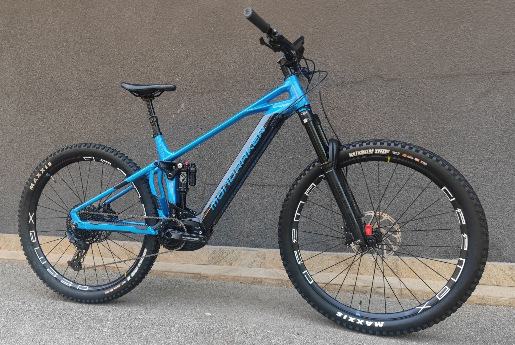 Електрически Велосипед 29 Mondraker Full Fox Bosch CX Smart System 750
