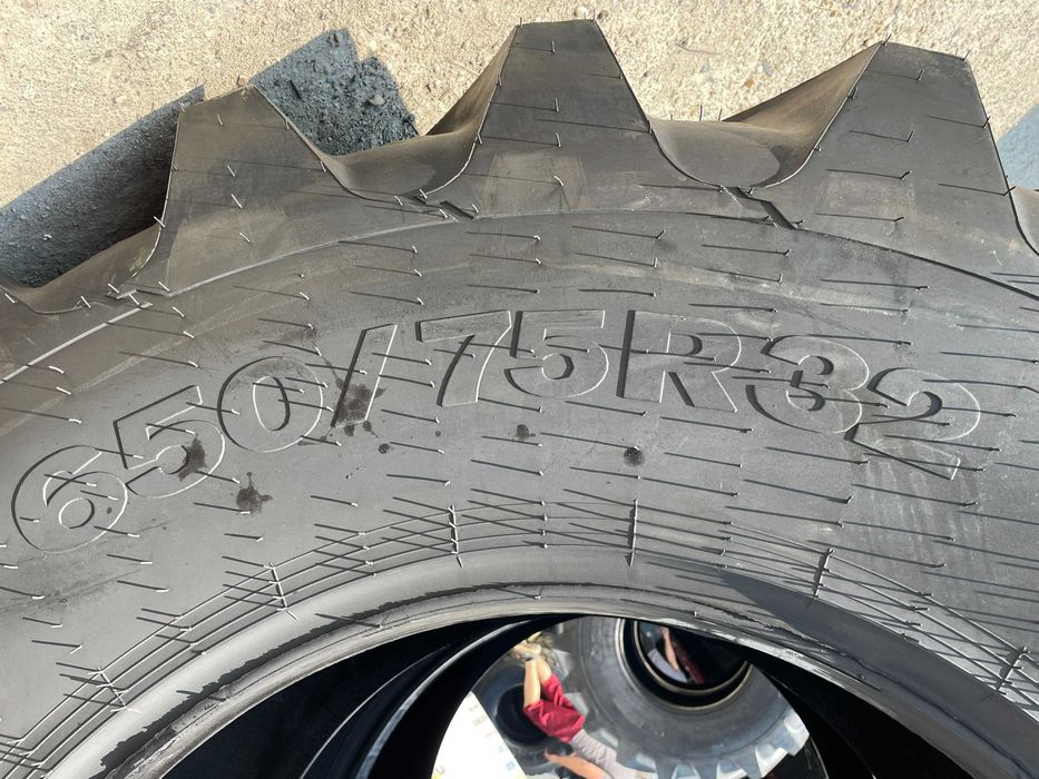 OZKA Anvelope noi 650/75R32 Radiale 24.5-32 Tubeless