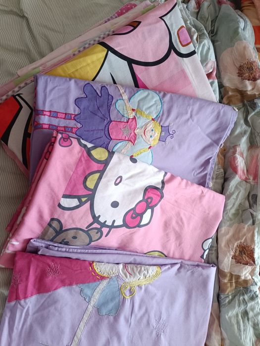 Детско спално бельо за момиче.