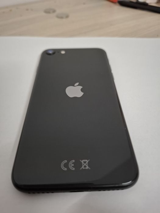 Iphone SE 2022..
