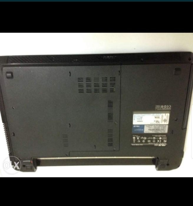 Dezmembrez laptop