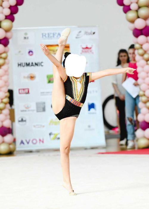 Трико за художествена гимнастика