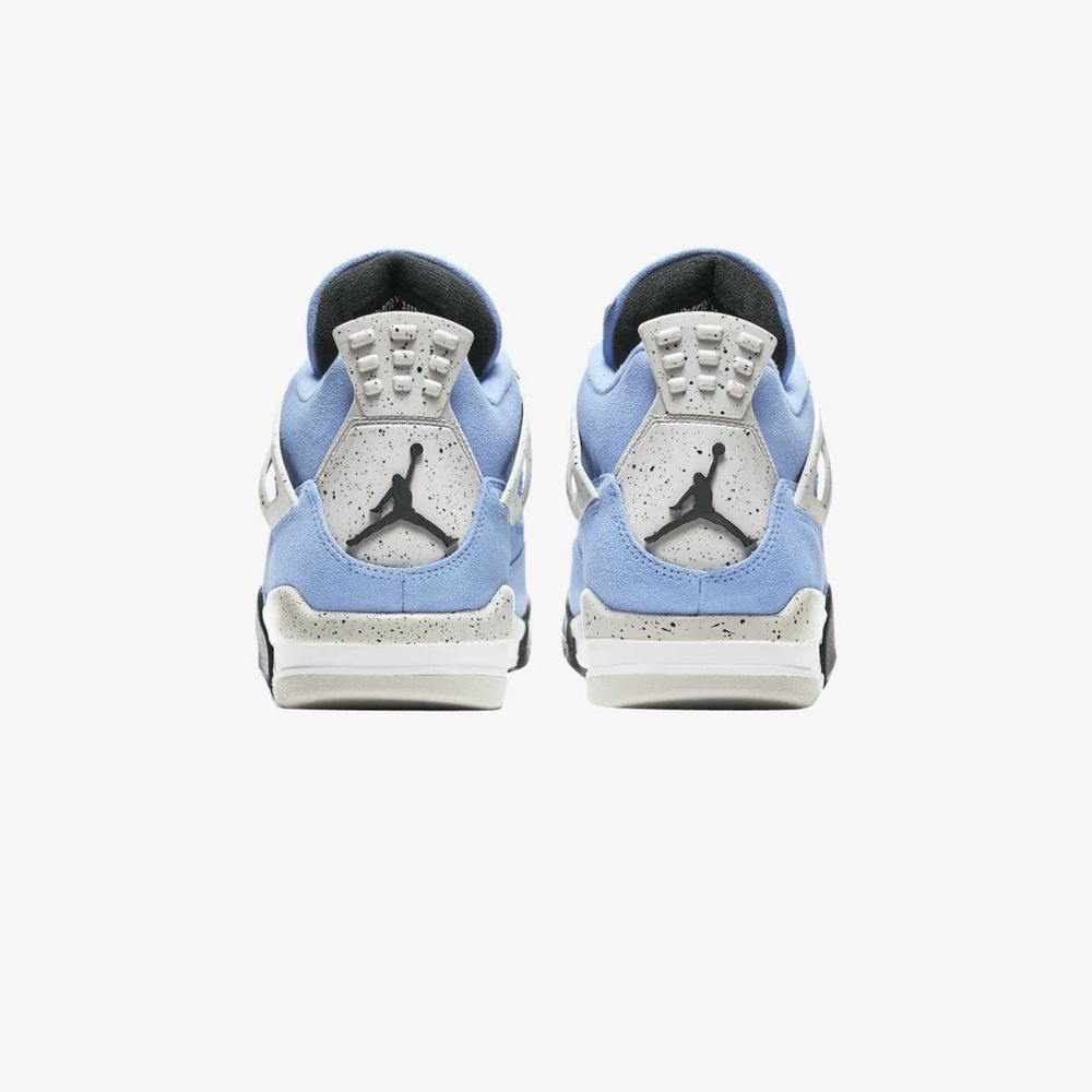 Air Jordan 4 Retro “University Blue”
