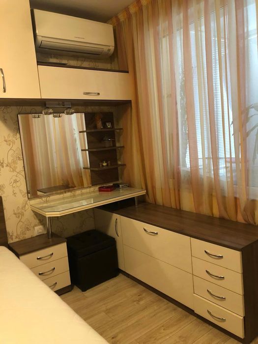 Просторен ТРИСТАЕН апартамент в кв. Каменица 1/ С ПАРКОМЯСТО!!!