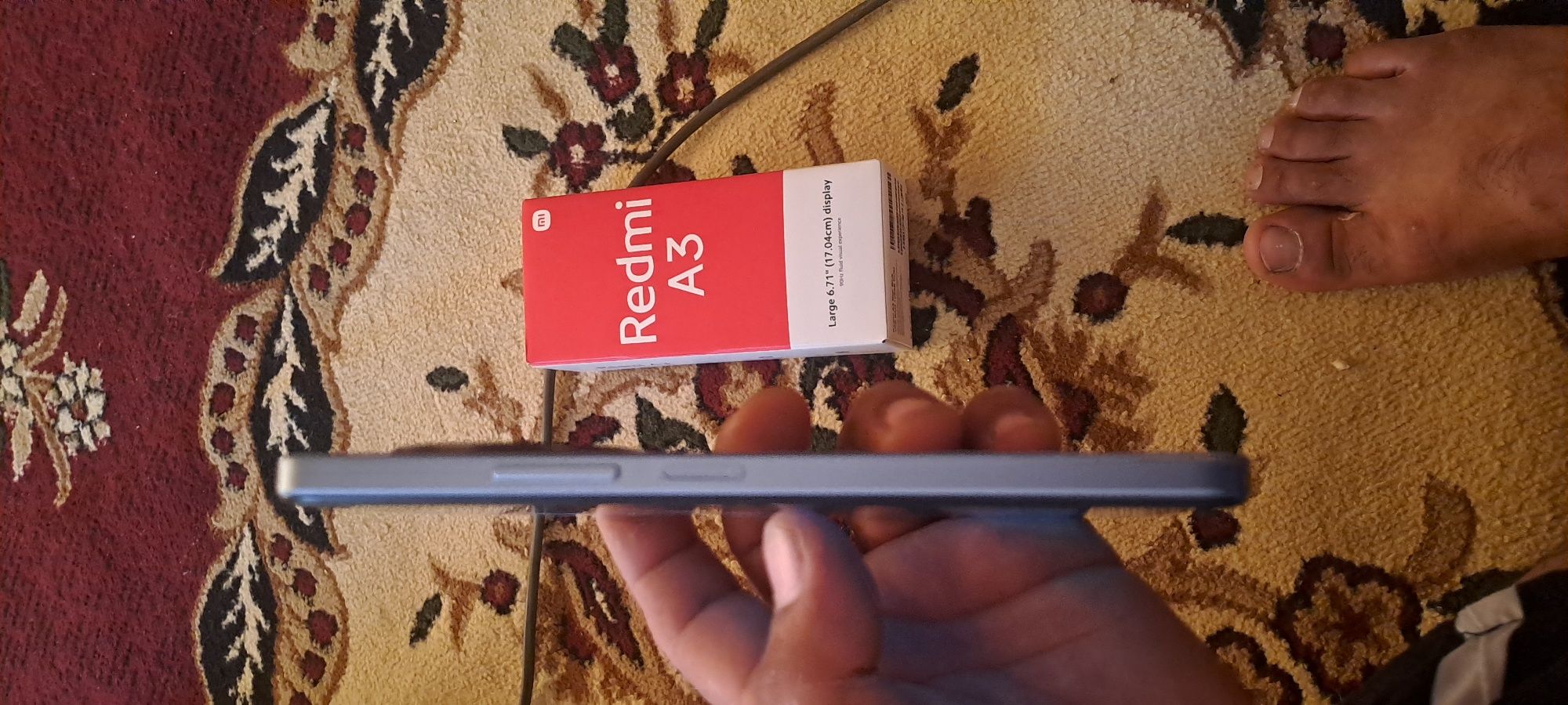 Redmi A 3 yaxshi holatda 128 GB