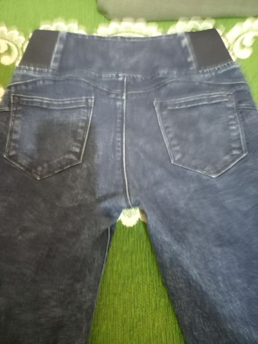 Дънки М размер,малко носени
