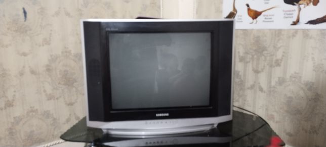 Televizor SAMSUNG