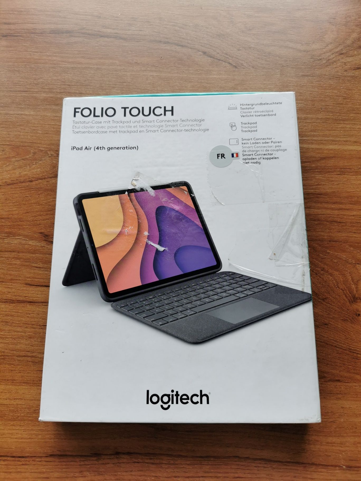 Husa tastatura Logitech Folio Touch pentru iPad Air 4th gen, trackpad