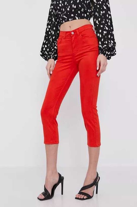 Намален-Оригинален лот Guess,shampion