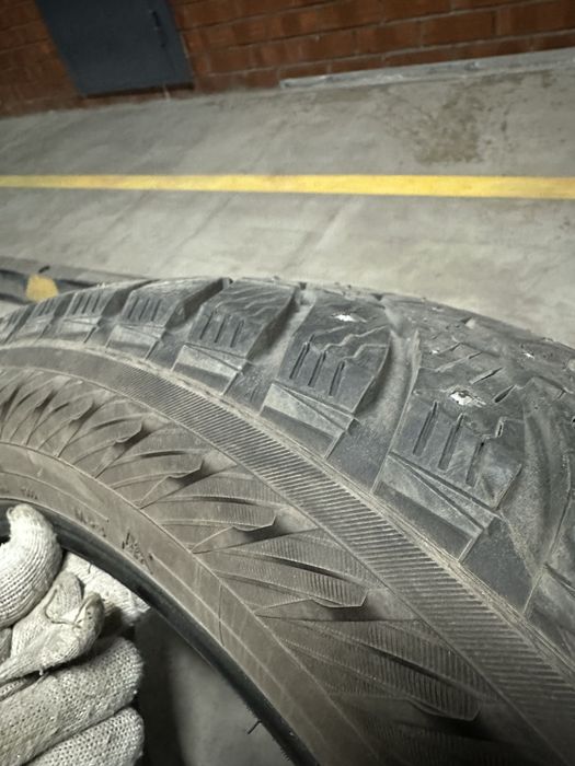 Зимняя резина комплект Yokohama