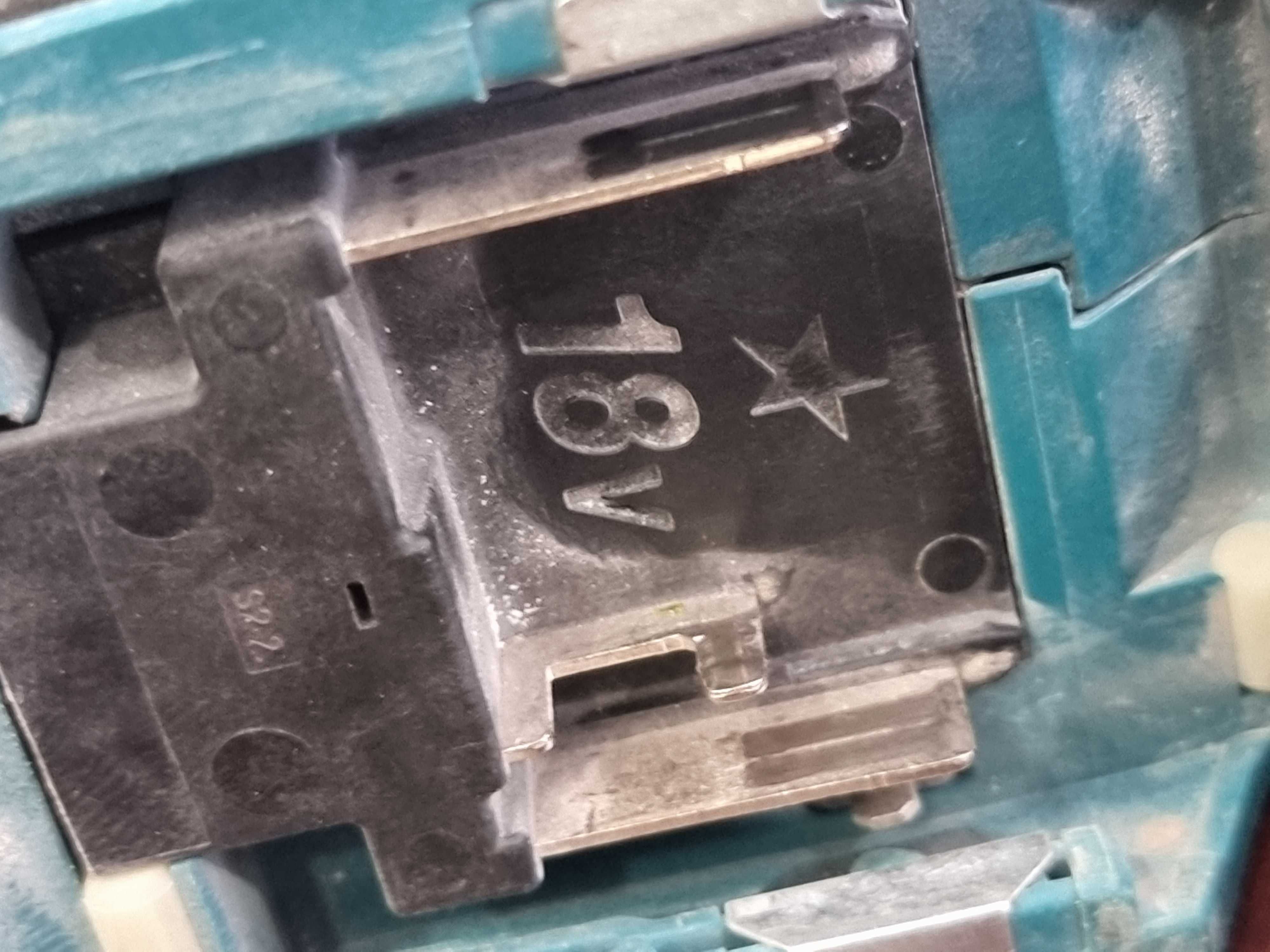 Професионален саблен трион MAKITA DJR 187 Z