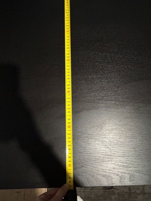 Vând birou negru IKEA