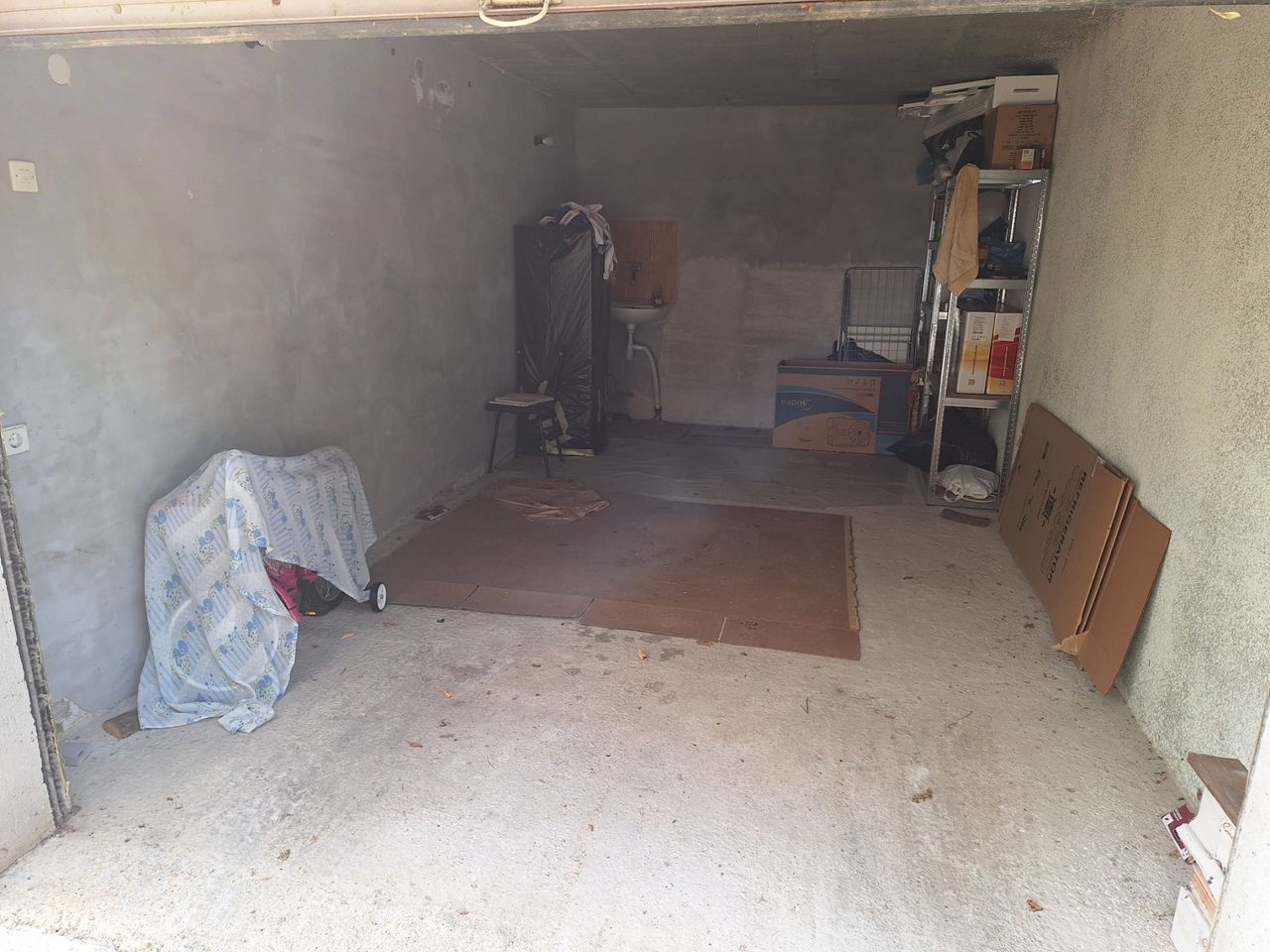 Продава се Гараж / Паркомясто в Горна Оряховица - 17 кв.м за 855 €/кв.м - Снимка #4