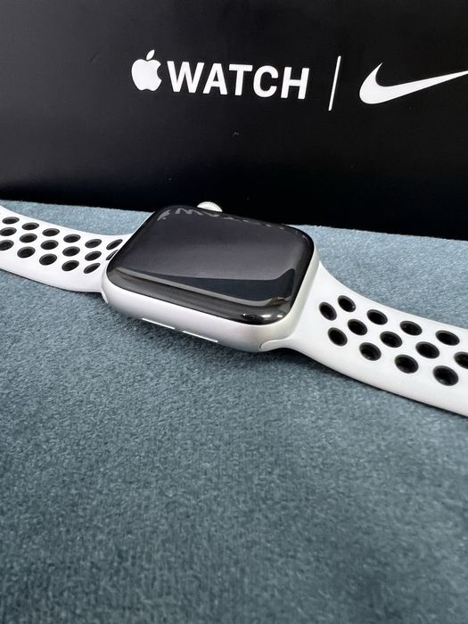 Apple watch SE 40mm / РАССРОЧКА ДО 60 МЕСЯЦЕВ Ломбард Лидер