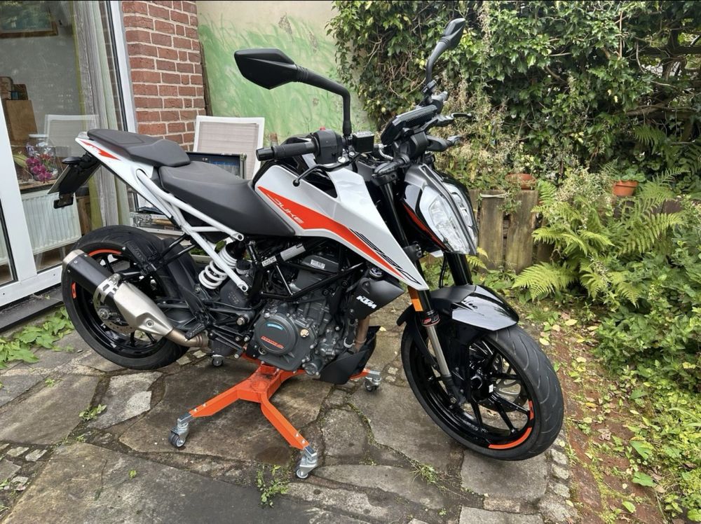 Dezmembrez Ktm Duke 125/390 Rc 125/390 2017-2023