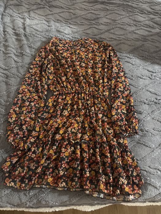 Лятна къса рокля с цветя