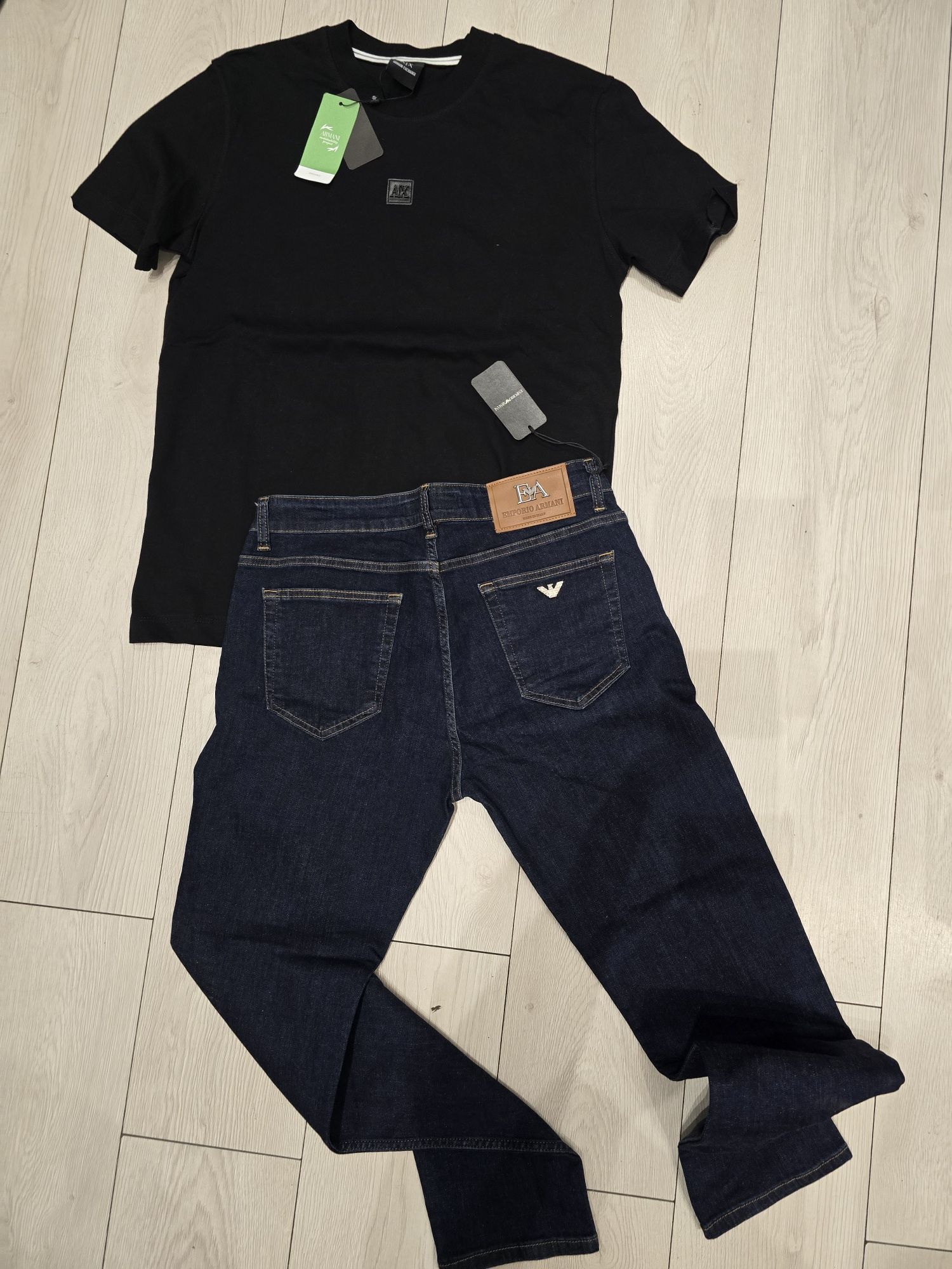 Blugi Armani + tricou Armani cadou
