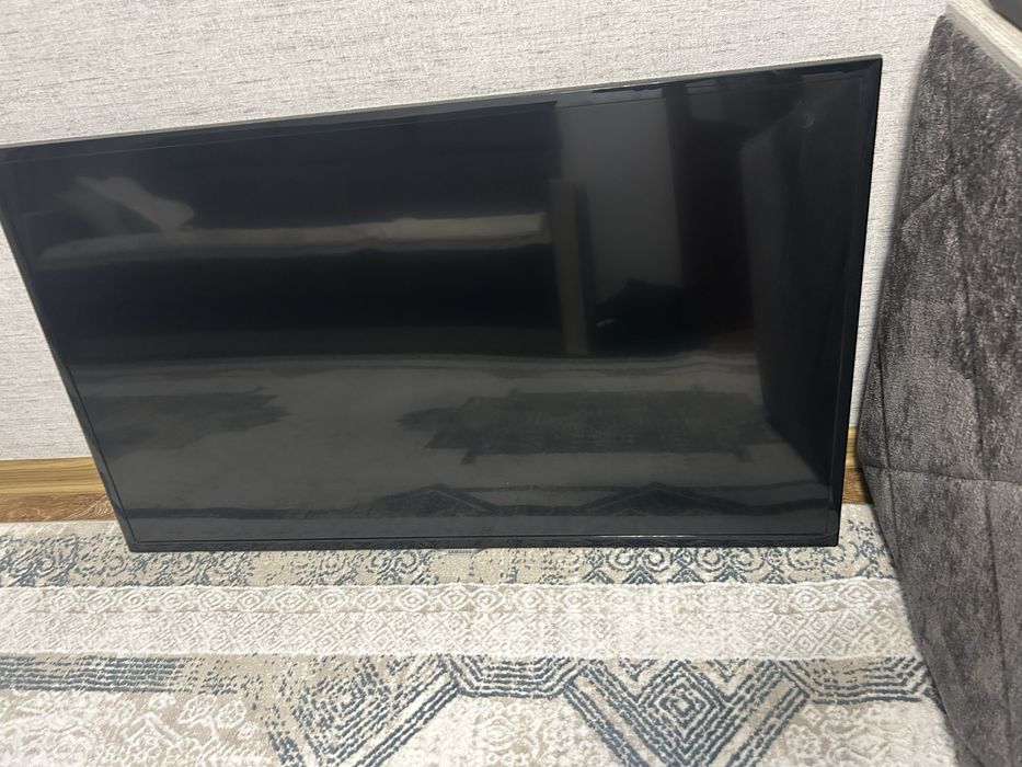 Продам телевизор samsung smart tv