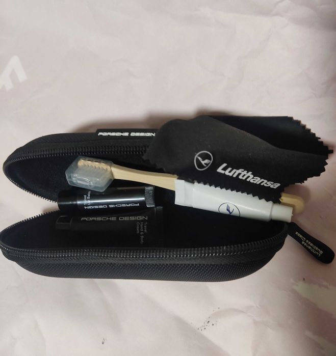 Кутия за очила и хладилен несесер PORSCHE DESIGN Lufthansa,