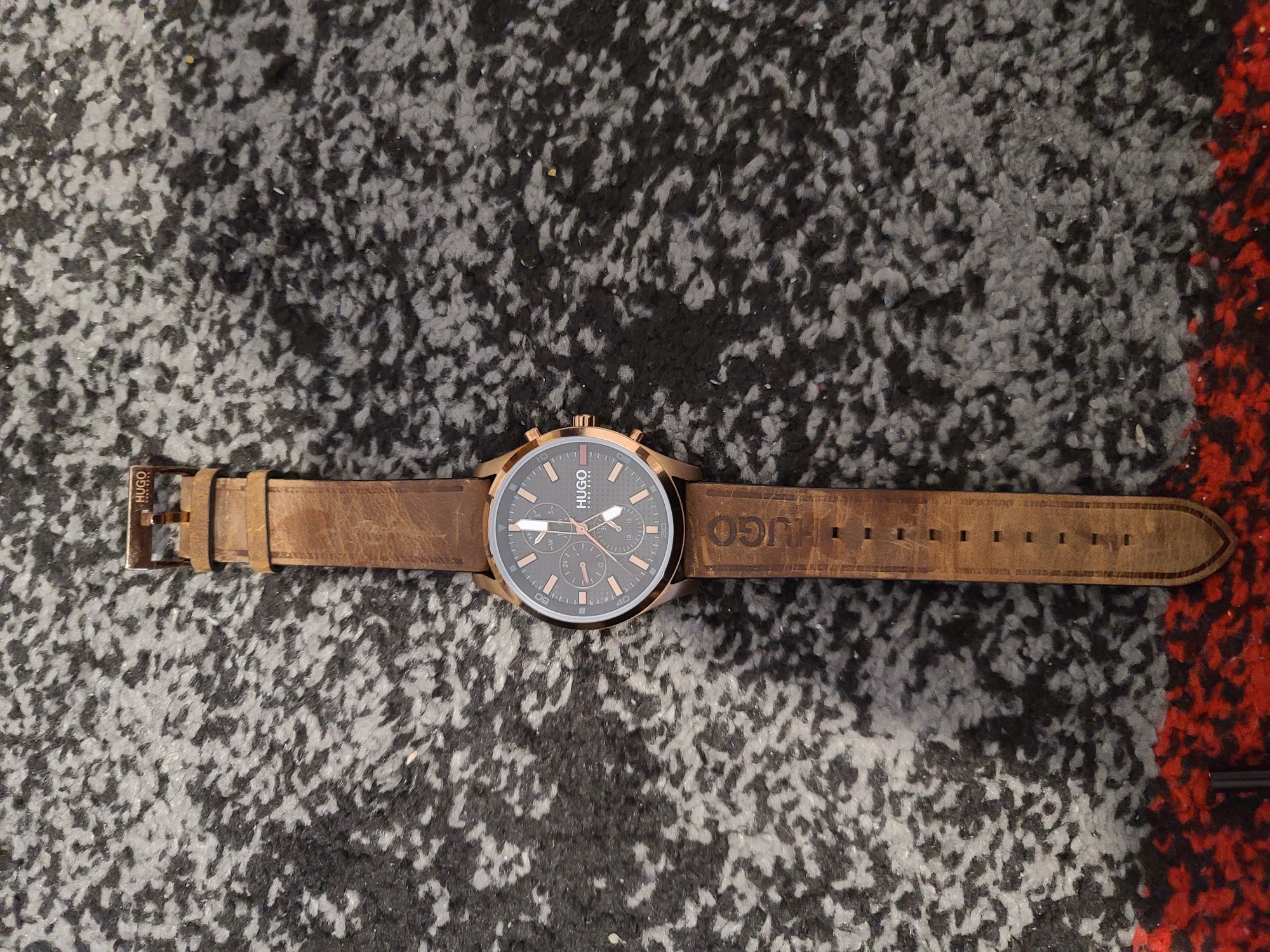 Часовник Hugo boss