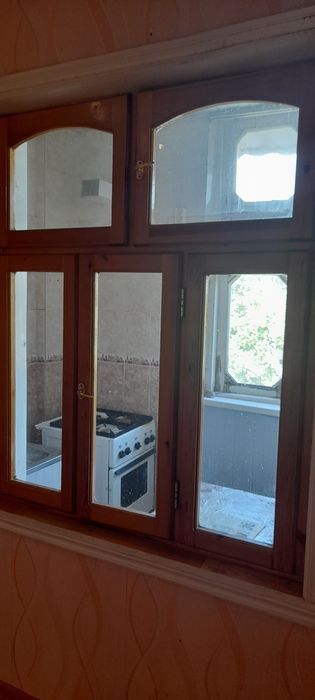 СРОЧНО продаётся 2-х комнатная квартира в м-в Феруза Мирзо Улугбекском