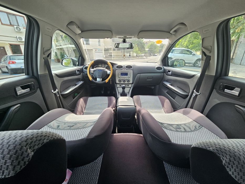 Ford Focus mk2 1.6 tdci hatchback