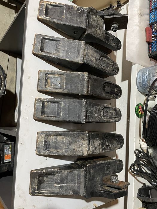 Клыки с коронками на 2 куб погрузчик от Лонкинг