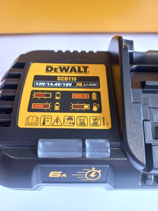 Dewalt DCB116 Зарядно устройство Бързо
